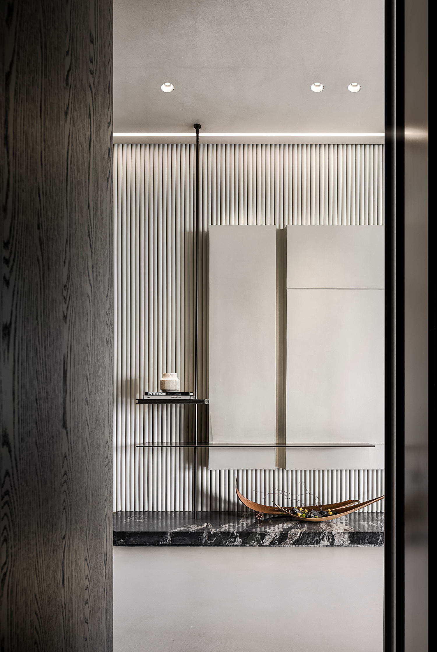 Apex Hill Residence — view 02