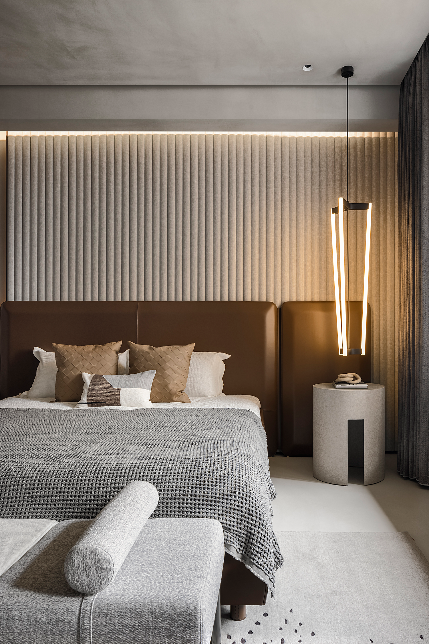 Apex Hill Residence — view 32