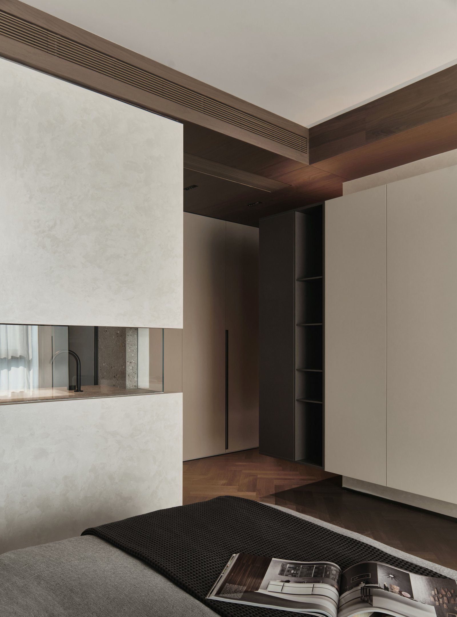 Corten & Canvas — view 05