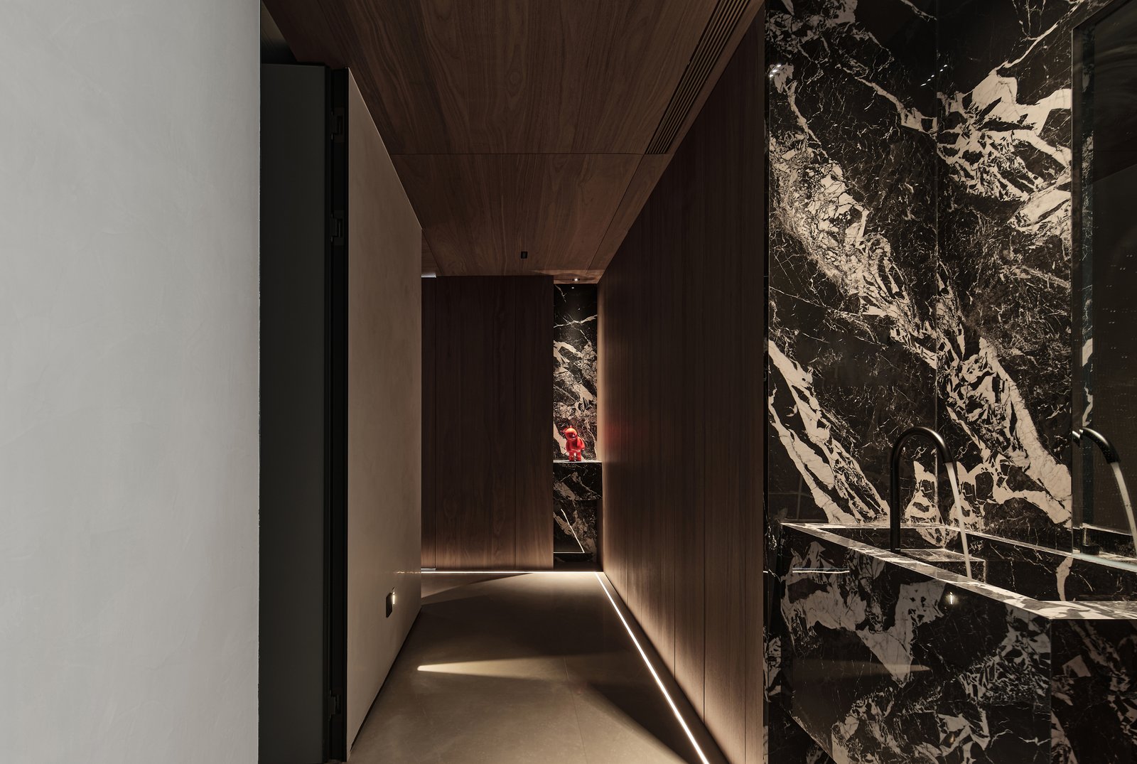 Corten & Canvas — view 12