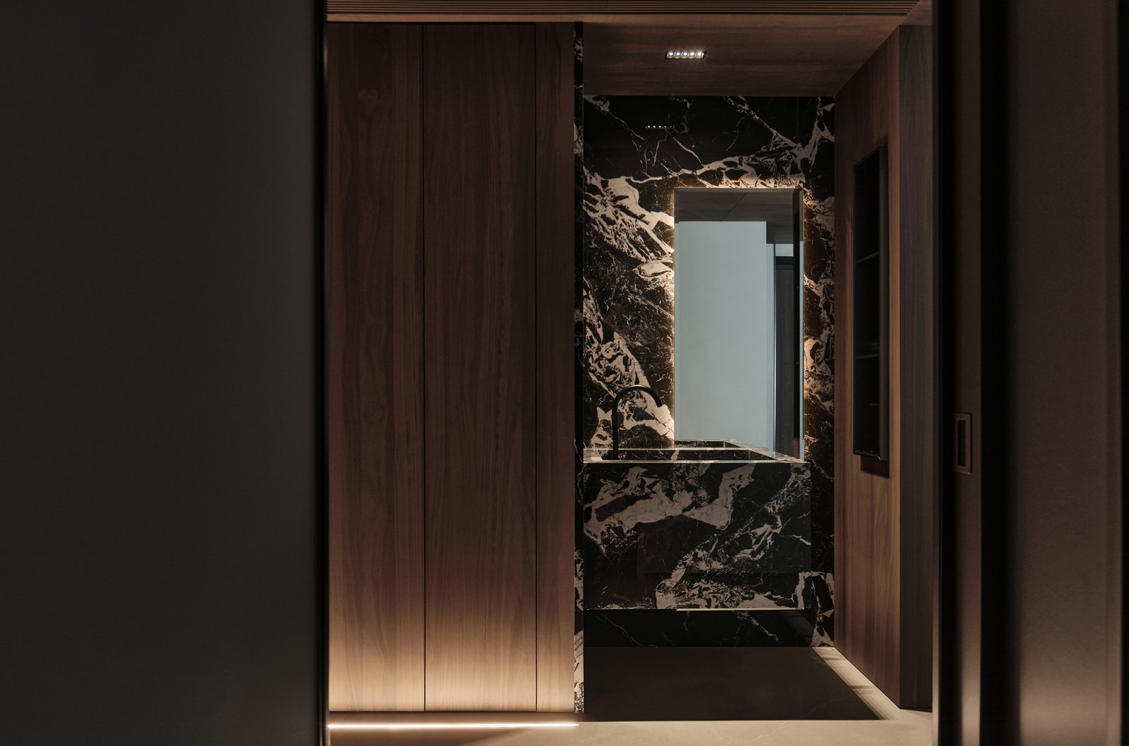 Corten & Canvas — view 13