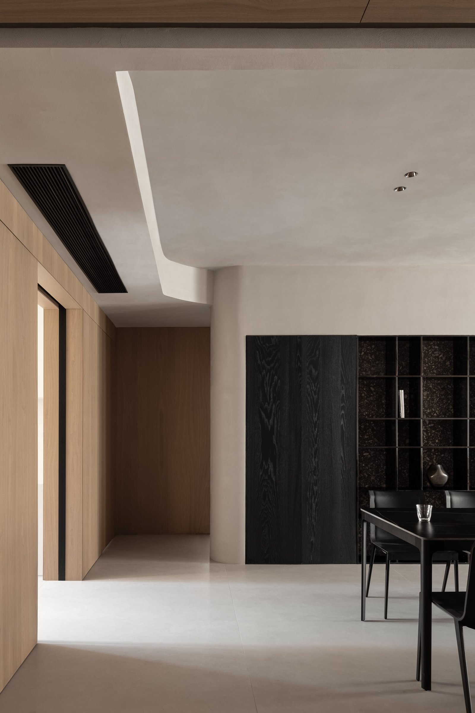 Ebony & Ash Estate — view 23
