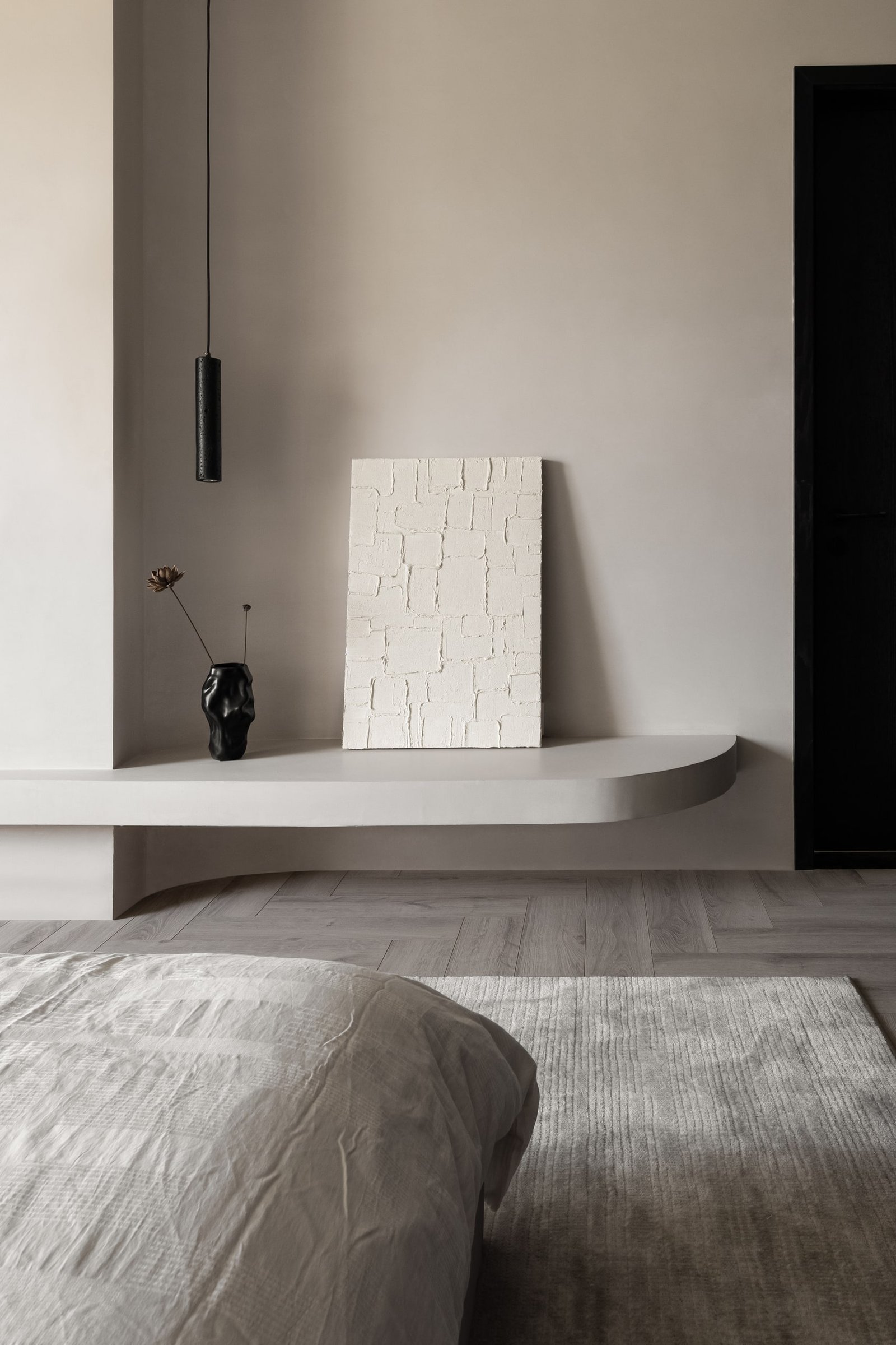Ebony & Ash Estate — view 32