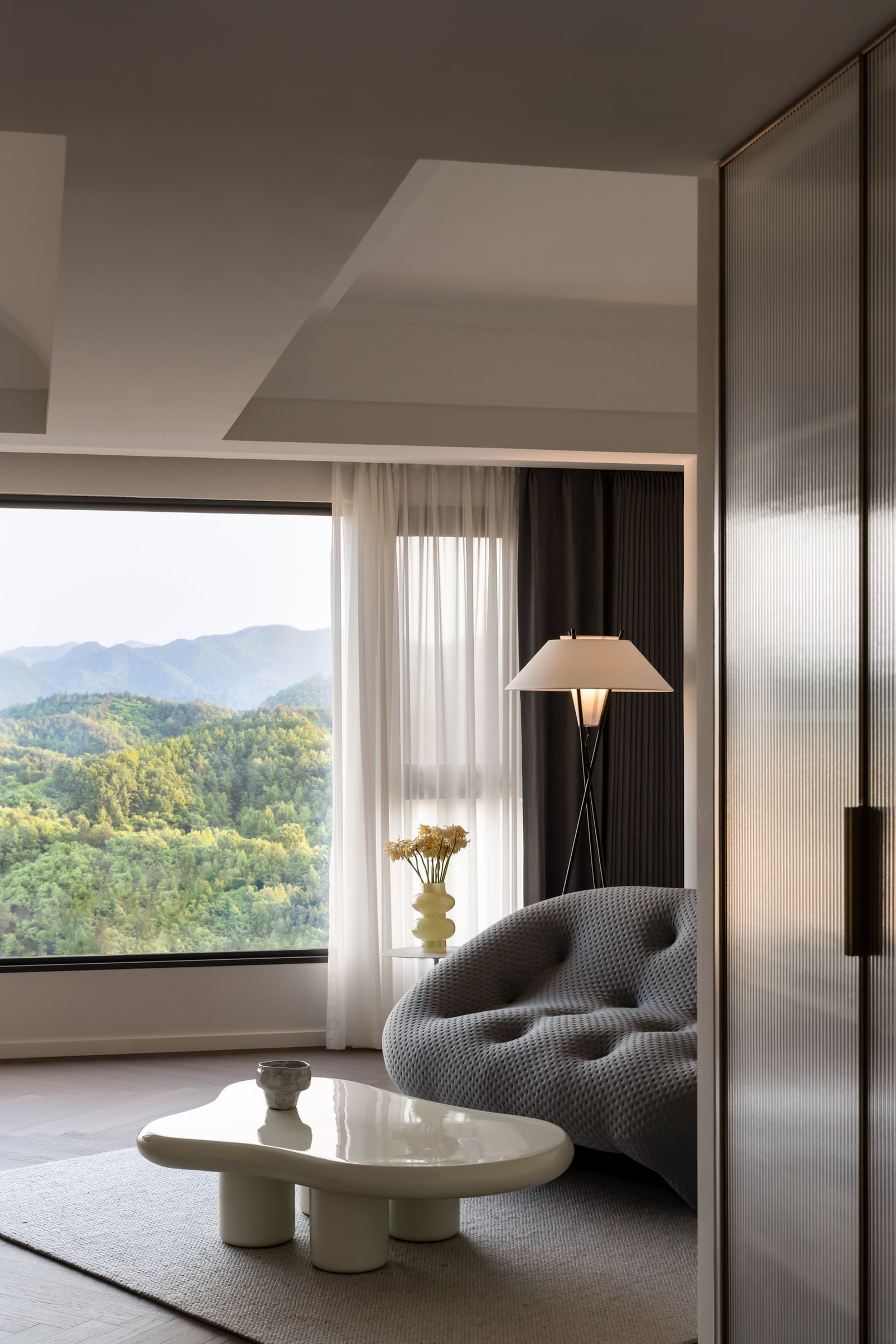 Summit View Estate — view 28