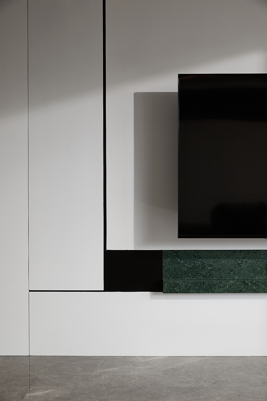 The Alabaster Residence — view 05