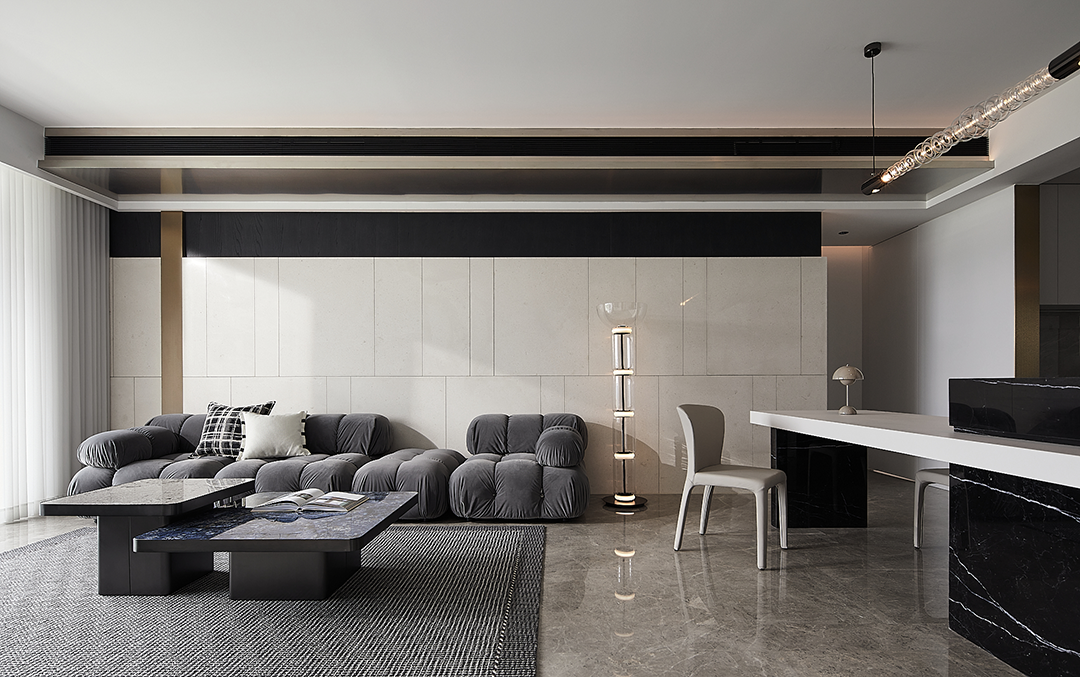 The Alabaster Residence — view 07