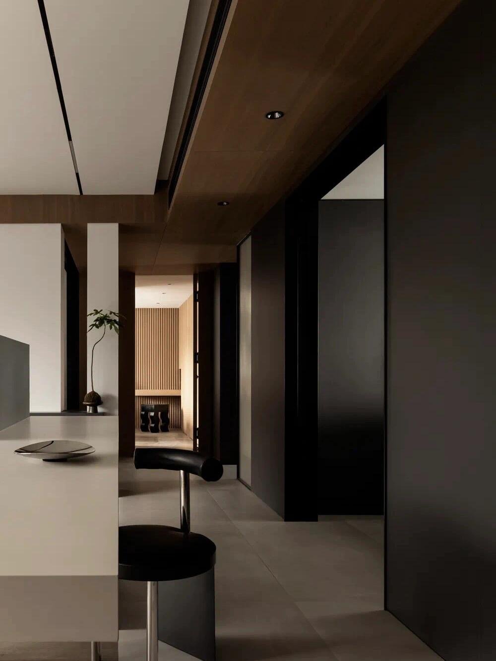 The Burl Enclave — view 01