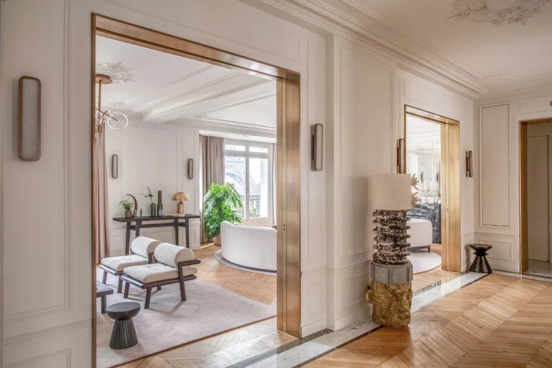The Parisian Atelier — view 19