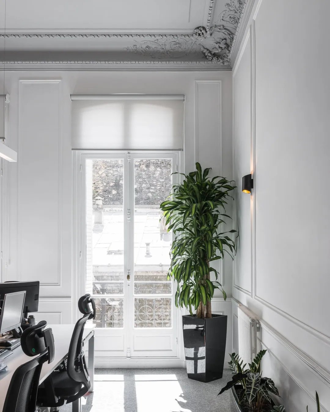 The Parisian Atelier — view 34