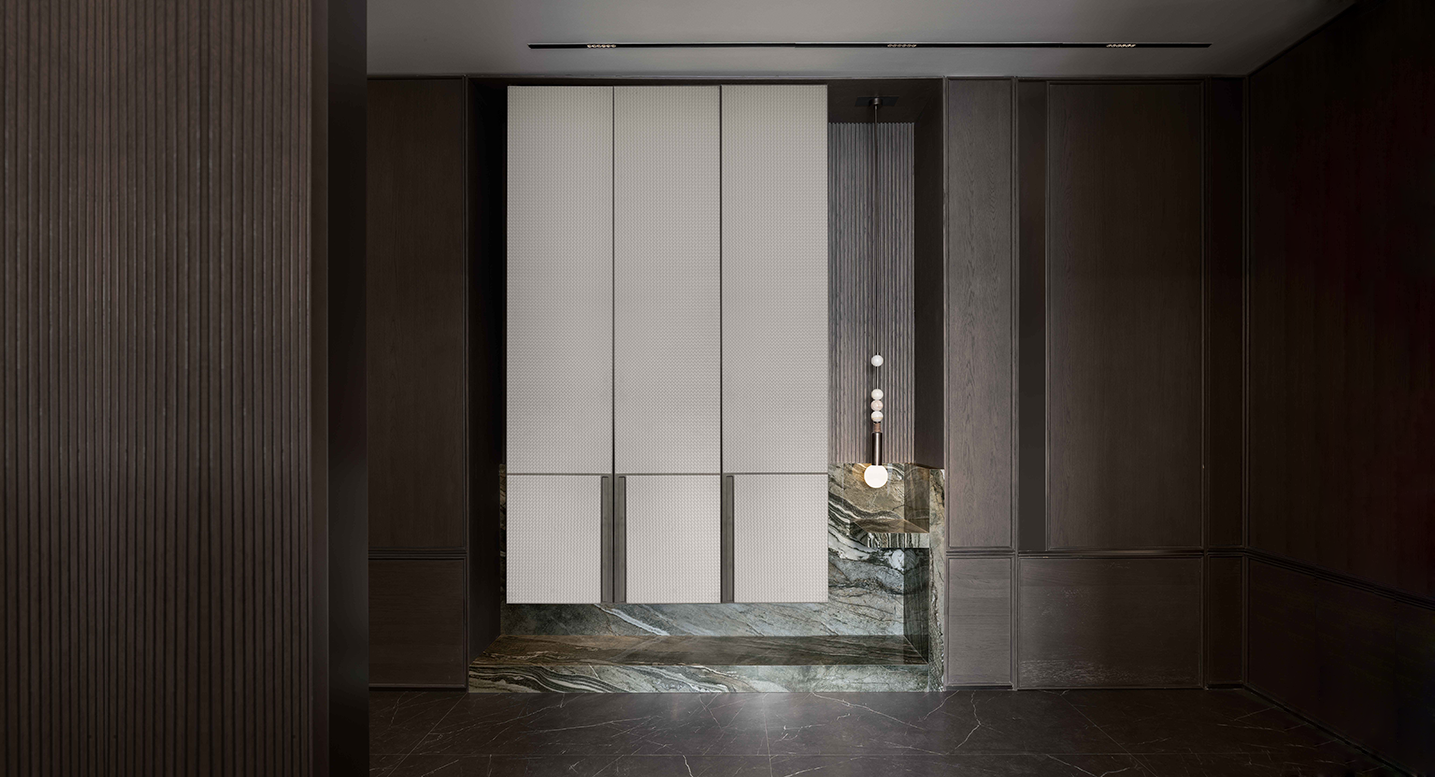 The Mahogany Penthouse — view 01
